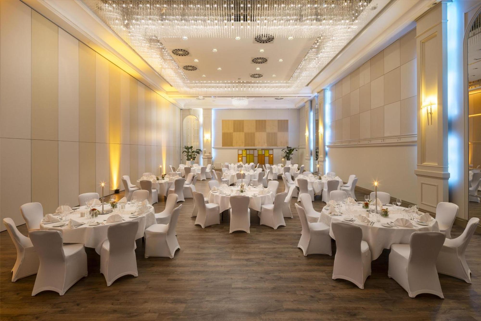 Hilton Hotel 5*