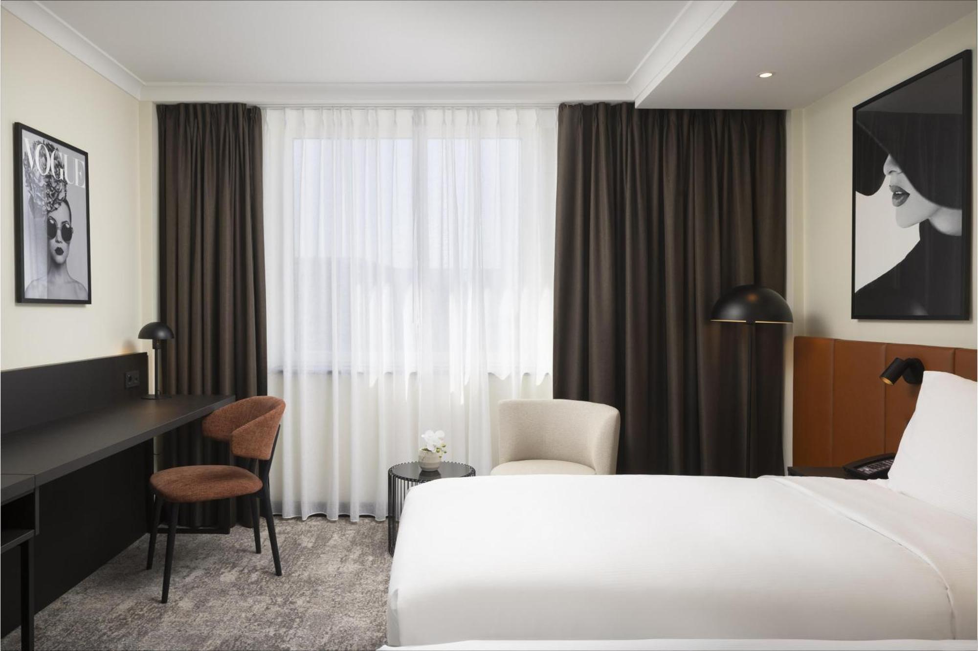 Hilton Hotel 5*